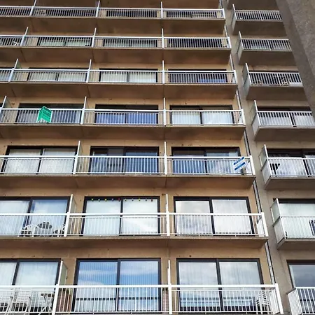 Jupiter 3e Sea View Lägenhet *